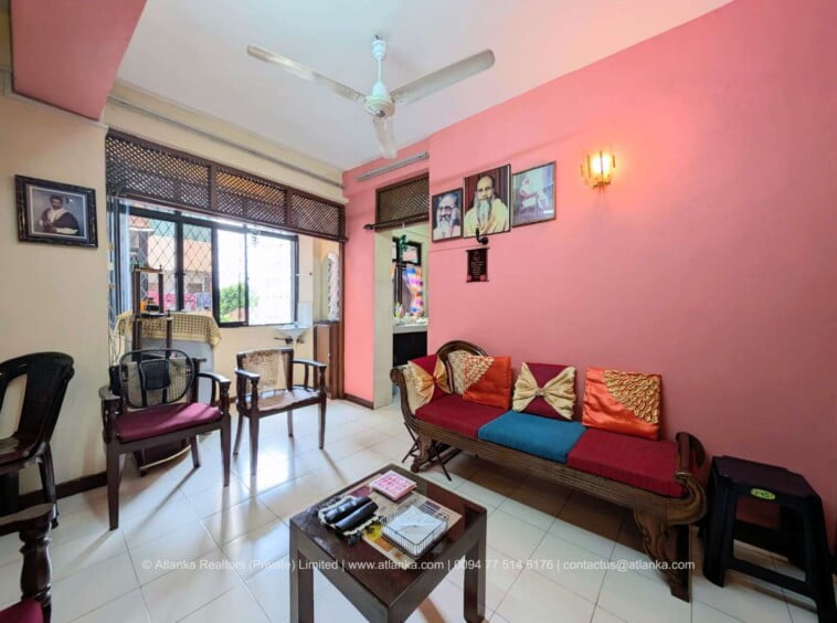 Compact Apartment for Sale in Wellawatte