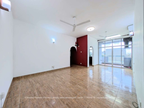 3 Bedroom Apartment for Sale in Dehiwala